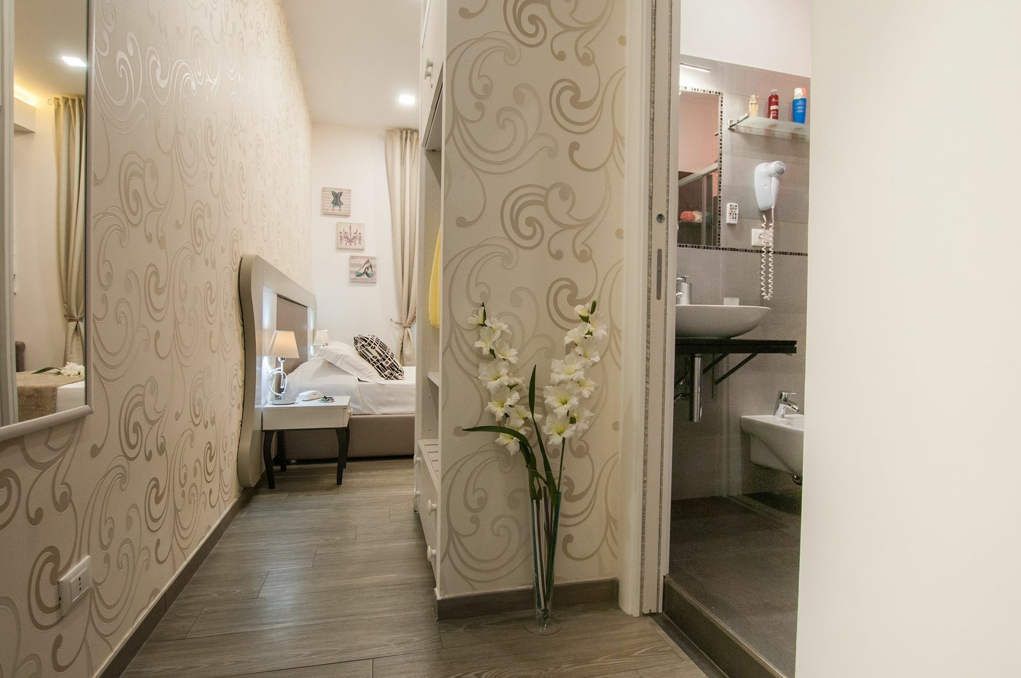 Elenoire Rooms & Suite Rome Buitenkant foto